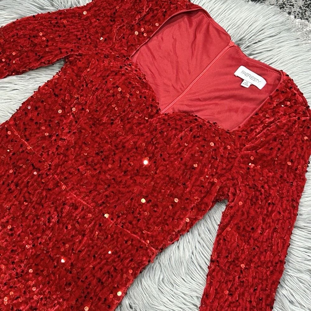 Faeriesty Women's Red Sequin Long Sleeve Mini Dress Size Medium - Picture 4 of 5
